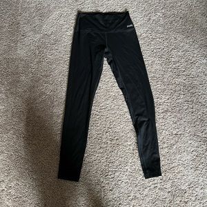 Victoria Secret’s Pink Black High Waisted Leggings